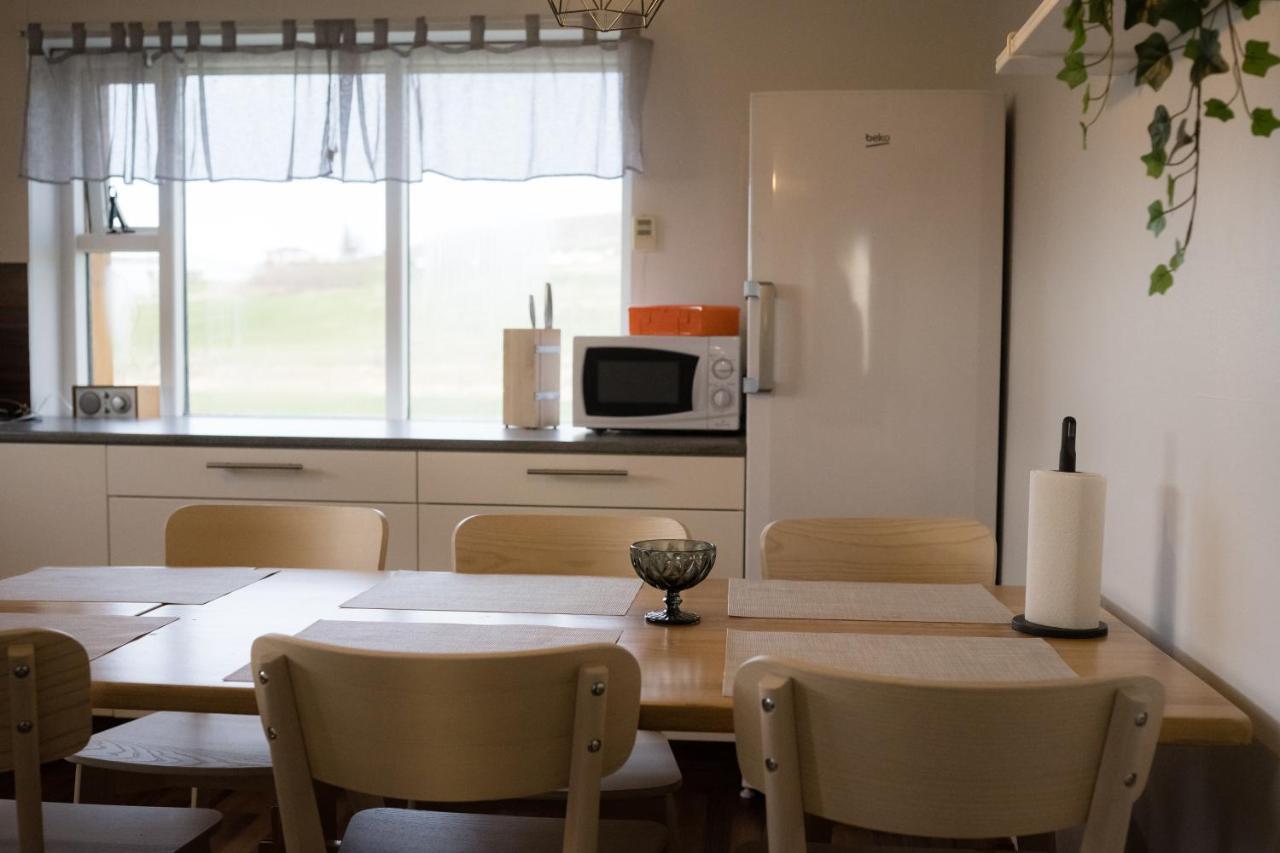 Guesthouse Helluland Thingeyjarsveit ภายนอก รูปภาพ