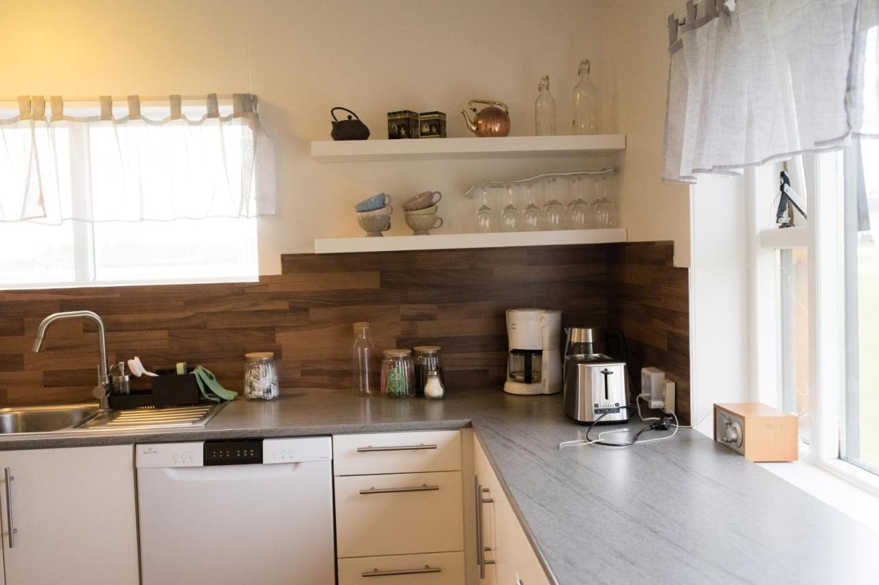Guesthouse Helluland Thingeyjarsveit ภายนอก รูปภาพ