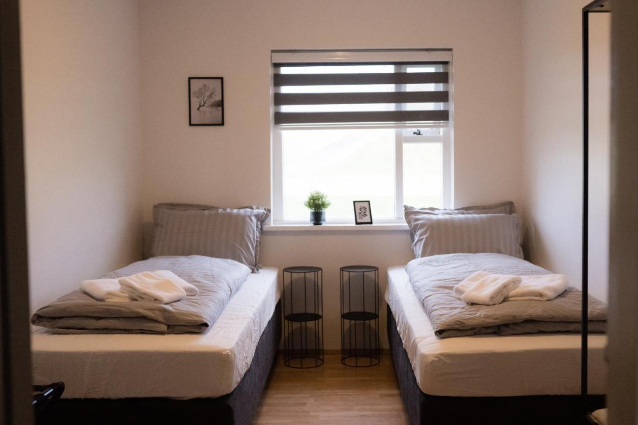 Guesthouse Helluland Thingeyjarsveit ภายนอก รูปภาพ