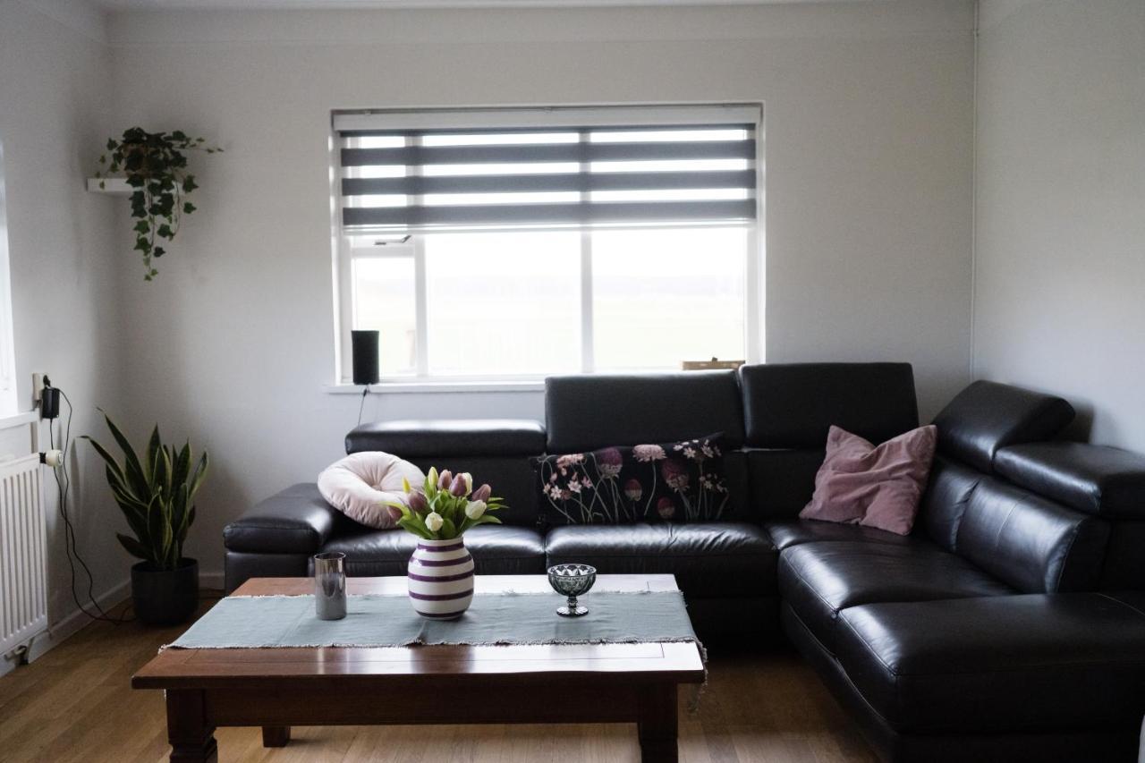 Guesthouse Helluland Thingeyjarsveit ภายนอก รูปภาพ